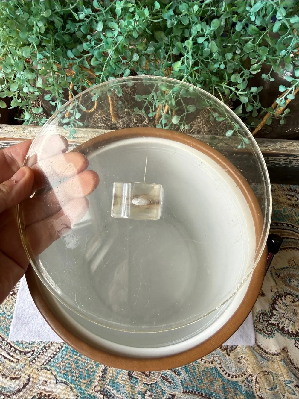 Mid Century Modern Naugahyde Ice Bucket Lucite Lid Chrome Handle Brown Barware